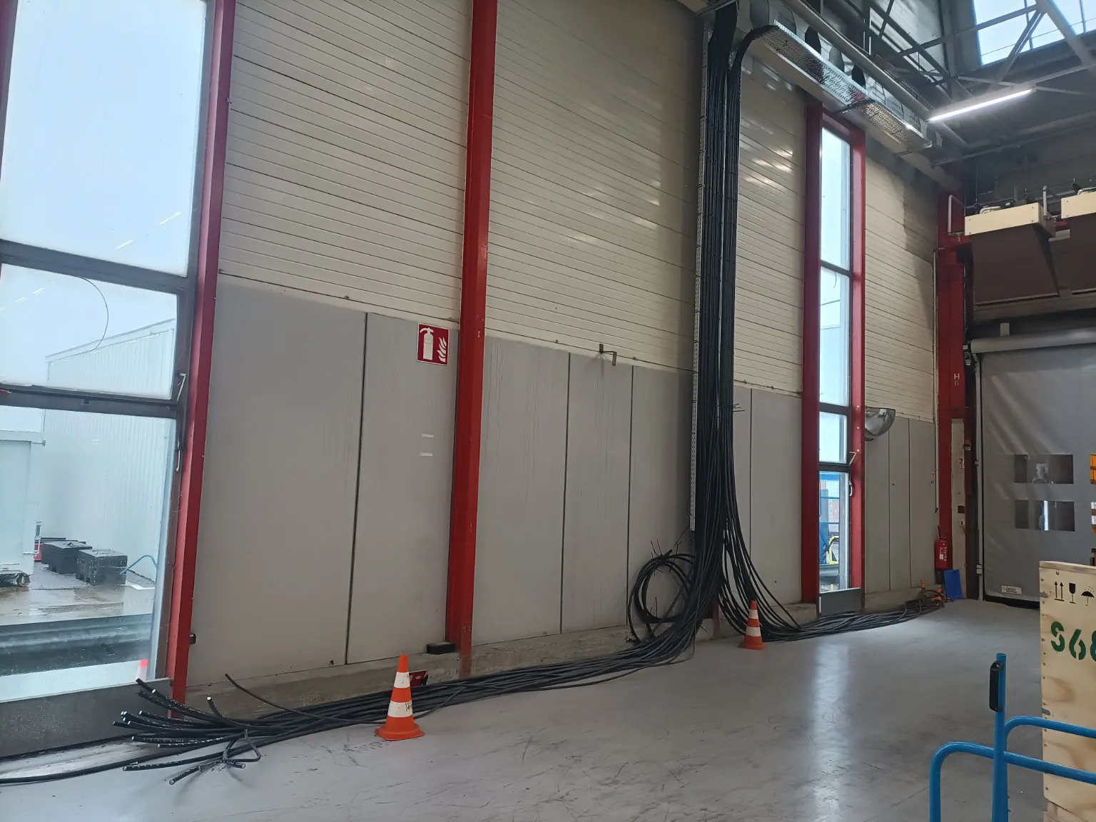 Distribution électrique et cheminements par Azurelec Provence